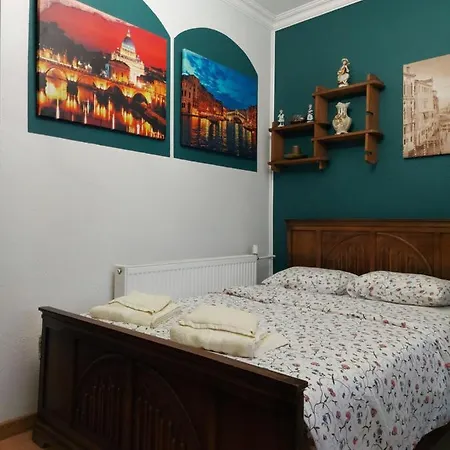 Zamkowisko 3* غولوبي