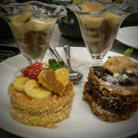 فندق مبيت وإفطار Zamkowisko غولوبي