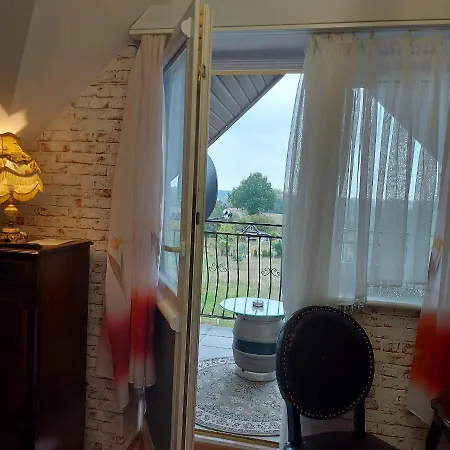 Zamkowisko Bed & Breakfast 3*