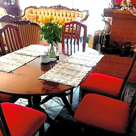 Zamkowisko Bed & Breakfast 3*