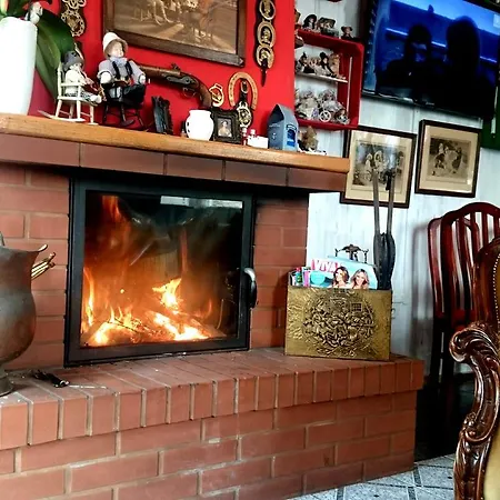 Zamkowisko فندق مبيت وإفطار