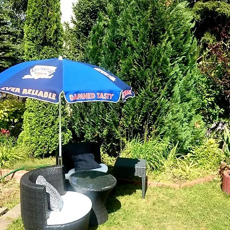 Zamkowisko Bed & Breakfast Golubie